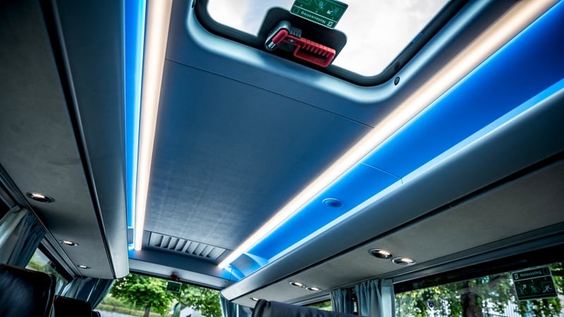 Luxe VIP touringcar huren Delft