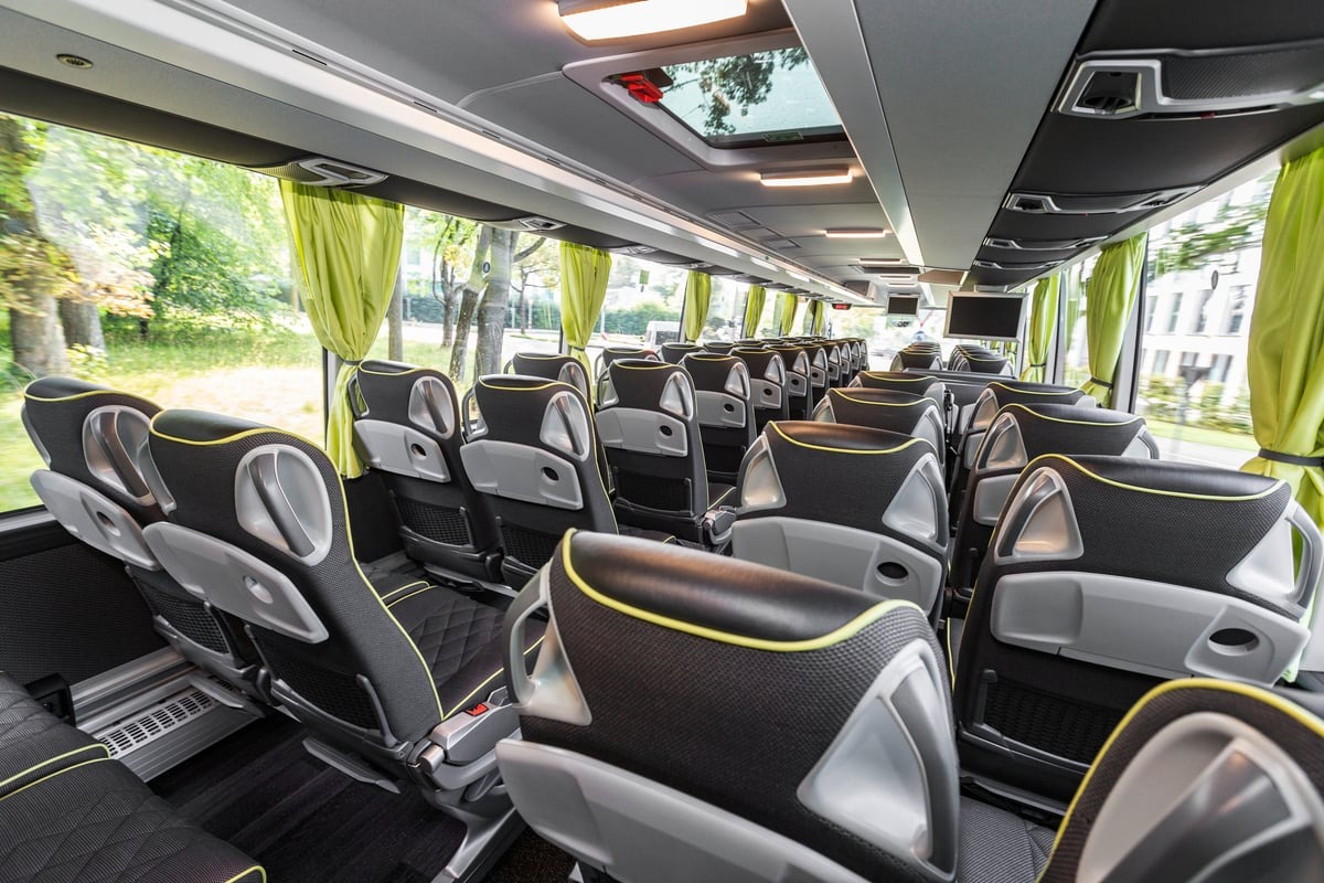 Luxe touringcar huren Delft